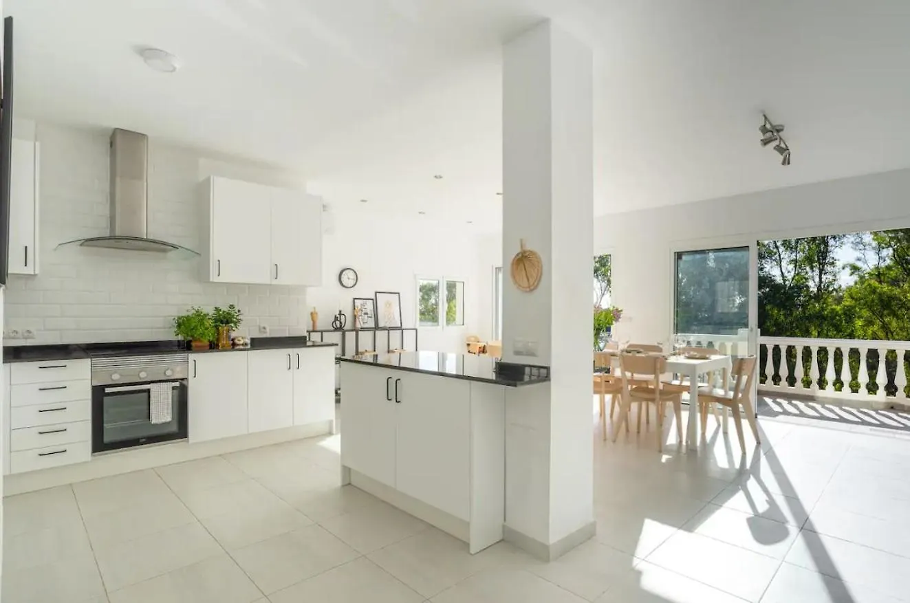 펜션 Modern Villa With Private Pool 미하스 스페인