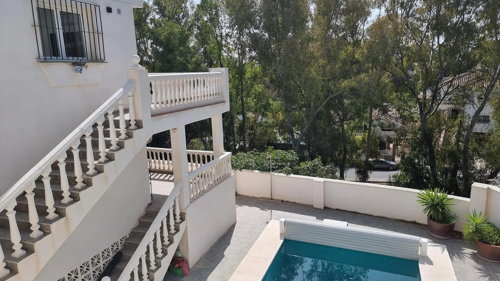 펜션 Modern Villa With Private Pool 미하스
